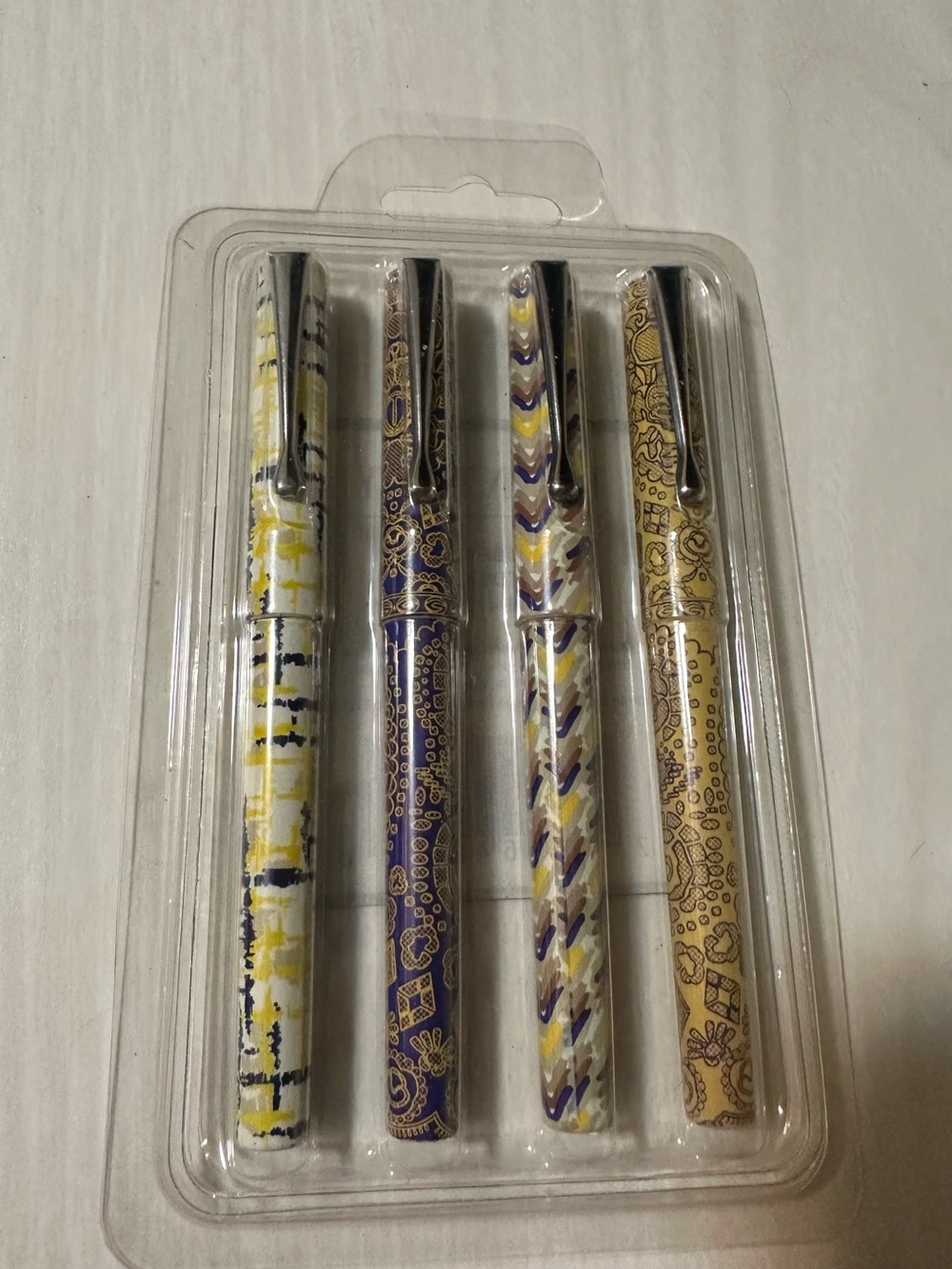Ellen Tracy Yellow and Purple Patterned Pen Set